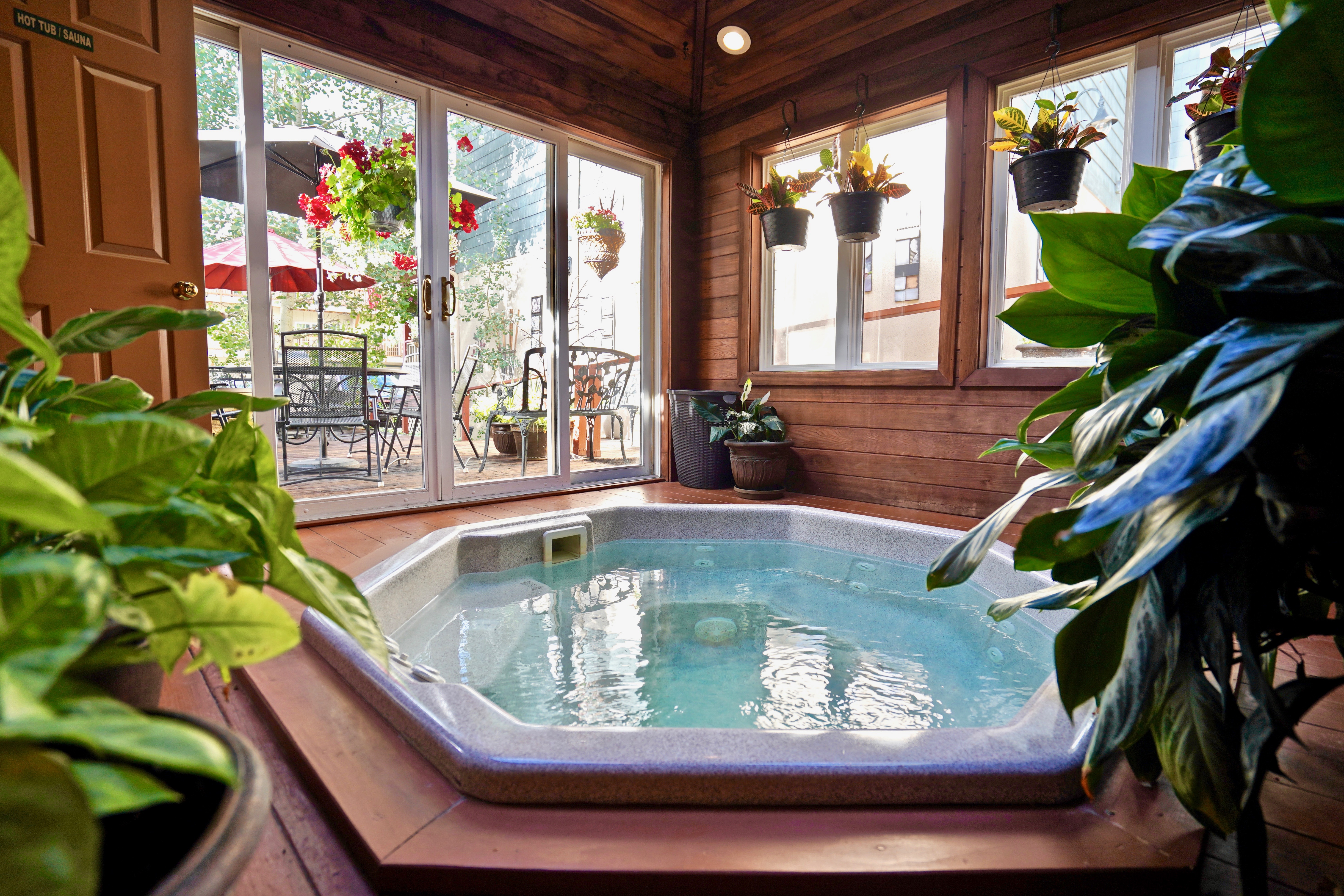 boutique hotel spa in frisco colorado