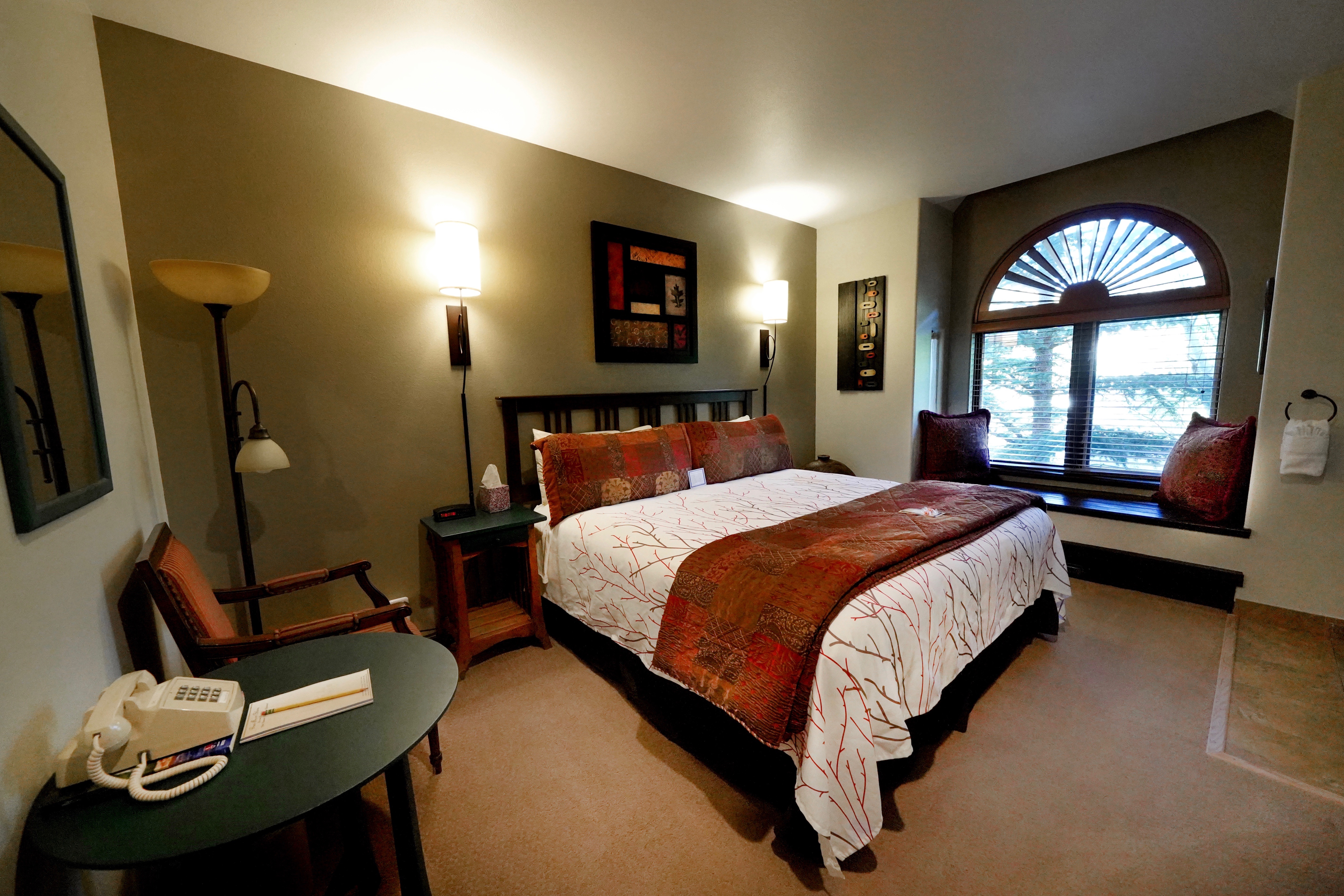 comfortable king bed at frisco inn on galena